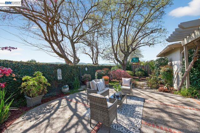 555 Ontario Dr, Livermore, CA 94550