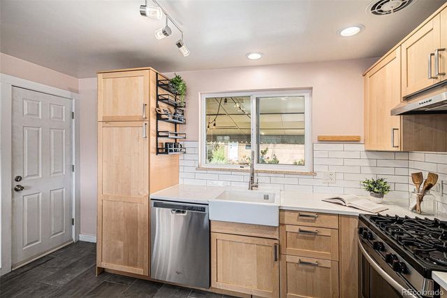 5445 Vallejo Street, Denver, CO 80221