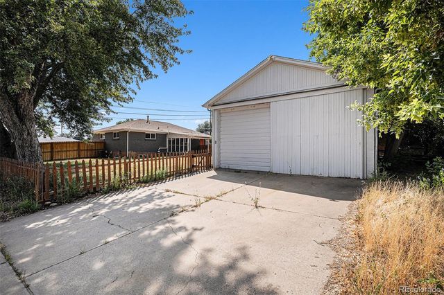 5445 Vallejo Street, Denver, CO 80221