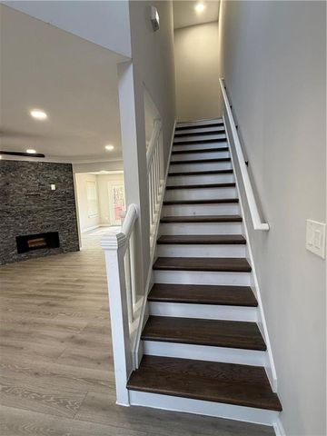 2511 Thorngate Drive, Acworth, GA 30101