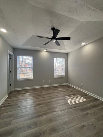 2511 Thorngate Drive, Acworth, GA 30101