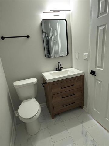 2511 Thorngate Drive, Acworth, GA 30101