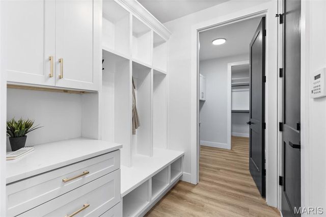 402 Spears Street, St Louis, MO 63127