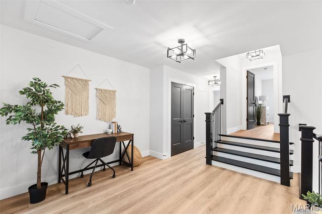 402 Spears Street, St Louis, MO 63127