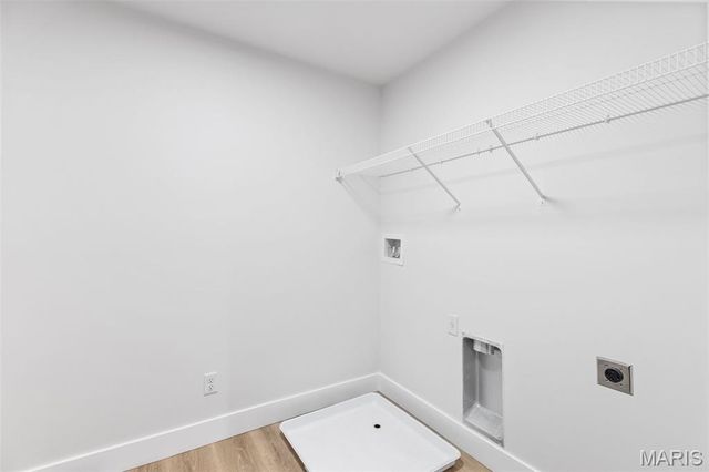 402 Spears Street, St Louis, MO 63127