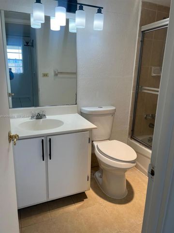801 NW 47th Ave W612, Miami, FL 33126