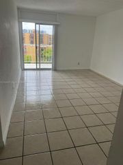 801 NW 47th Ave W612, Miami, FL 33126