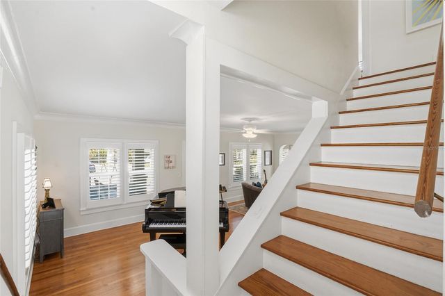 126 22ND AVENUE NE, St Petersburg, FL 33704