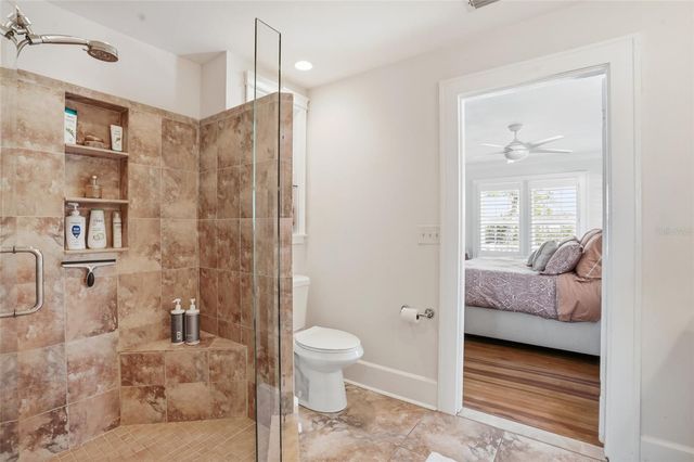 126 22ND AVENUE NE, St Petersburg, FL 33704