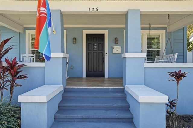 126 22ND AVENUE NE, St Petersburg, FL 33704
