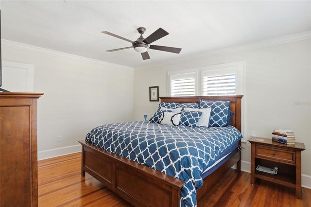 126 22ND AVENUE NE, St Petersburg, FL 33704