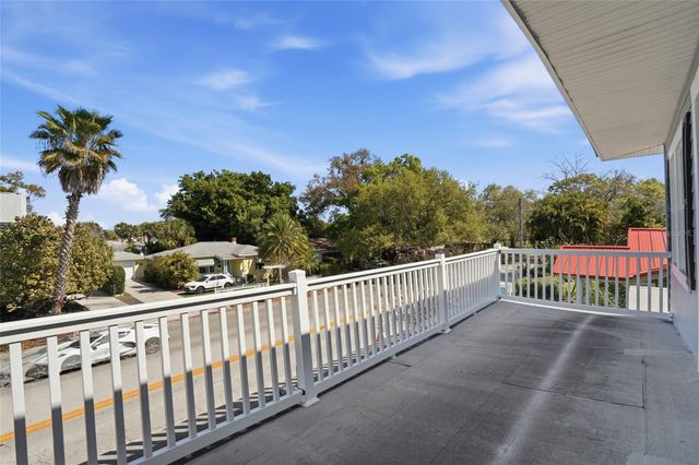 126 22ND AVENUE NE, St Petersburg, FL 33704