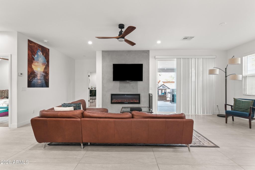 2826 N 28TH Place, Phoenix, AZ 85008 — photo 3