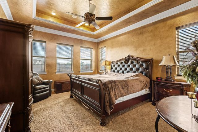 1131 Fountain Creek Boulevard, Pottsboro, TX 75076