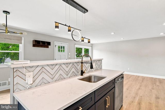 9058 MEADOW HEIGHTS RD, Randallstown, MD 21133