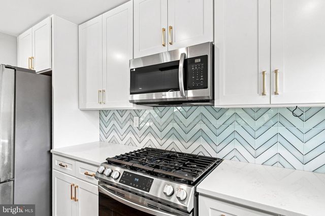 9058 MEADOW HEIGHTS RD, Randallstown, MD 21133