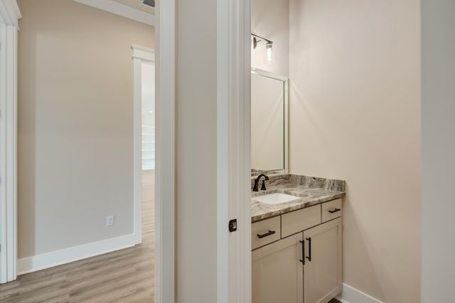 5056 JON OAK CV, Arlington, TN 38002