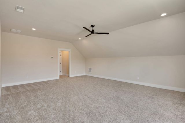 5056 JON OAK CV, Arlington, TN 38002