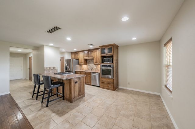 3609 Spring Meadow Lane, Flower Mound, TX 75028