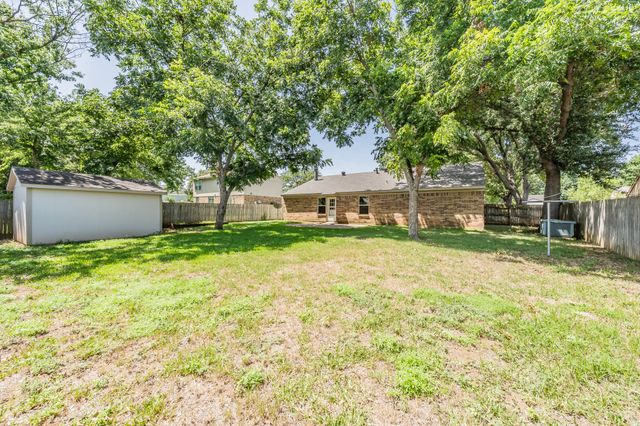 3609 Spring Meadow Lane, Flower Mound, TX 75028