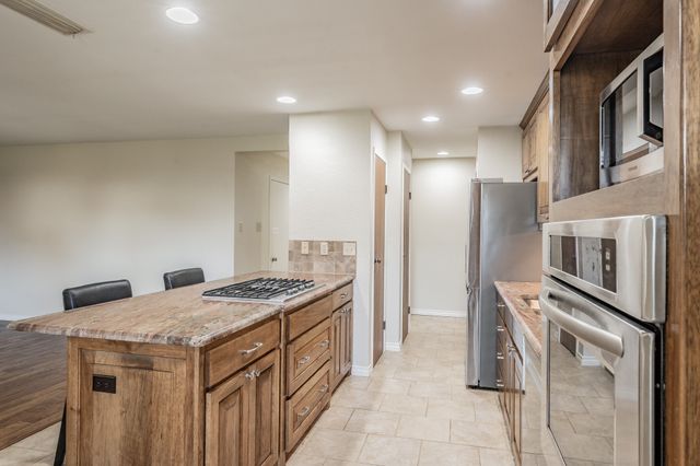 3609 Spring Meadow Lane, Flower Mound, TX 75028