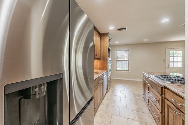 3609 Spring Meadow Lane, Flower Mound, TX 75028