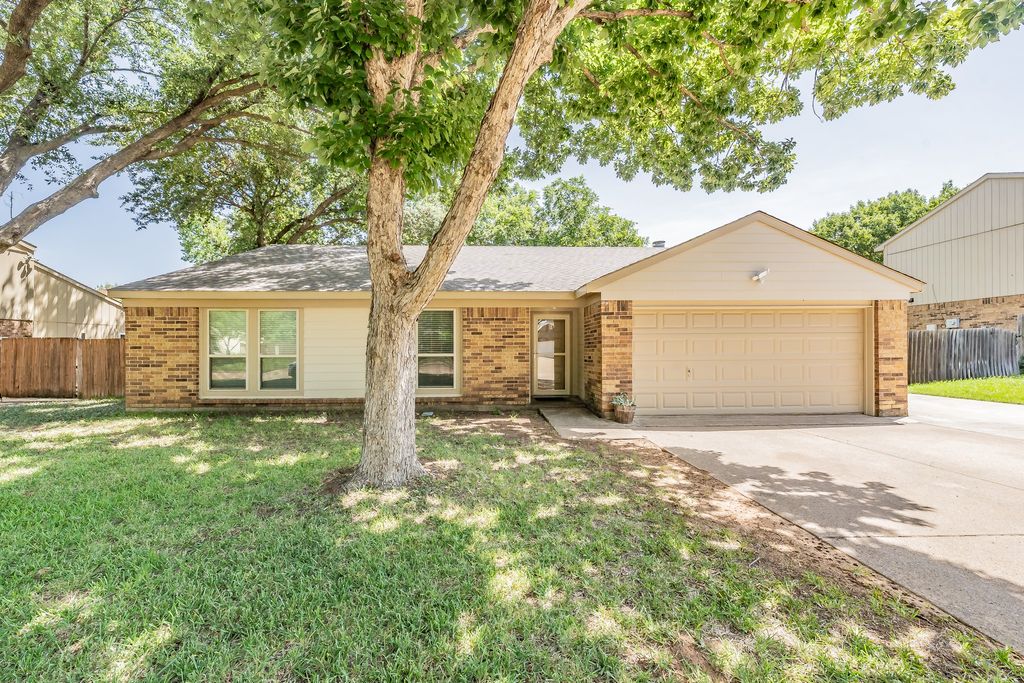 3609 Spring Meadow Lane, Flower Mound, TX 75028