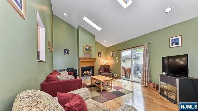 252 Valley Road, River Edge, NJ 07661