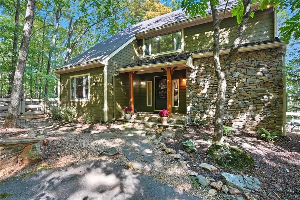120 Petit Ridge Drive, Jasper, GA 30143