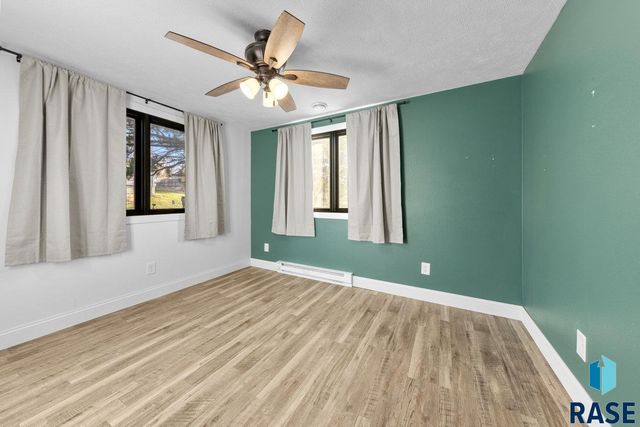 2415 E Franklin St Street, Pierre, SD 57501