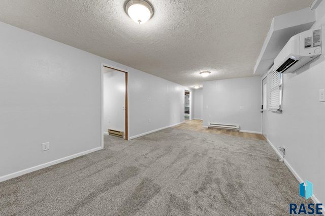 2415 E Franklin St Street, Pierre, SD 57501