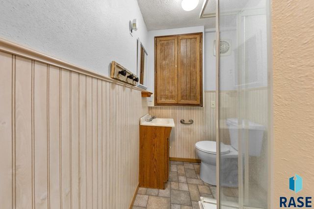 2415 E Franklin St Street, Pierre, SD 57501