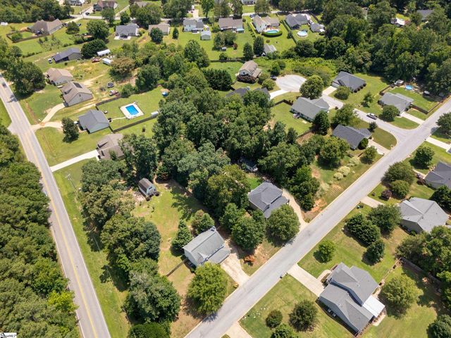1 Sprouse Farm Way, Fountain Inn, SC 29644