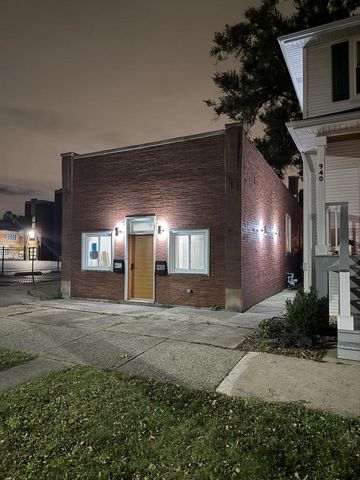 938 Ferdinand Avenue, Forest Park, IL 60130