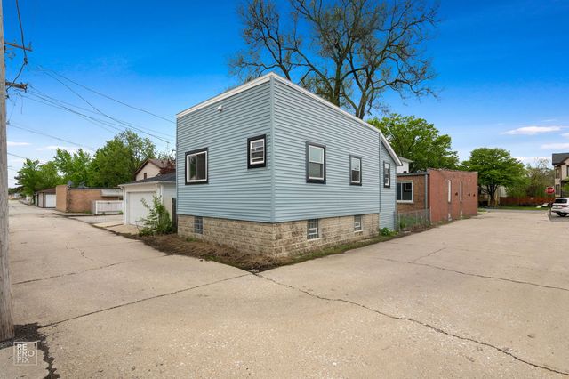 938 Ferdinand Avenue, Forest Park, IL 60130