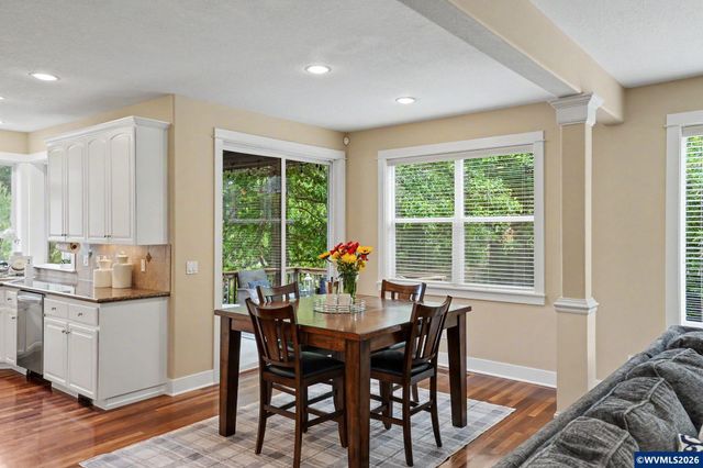 645 SW Sandalwood St, Corvallis, OR 97333