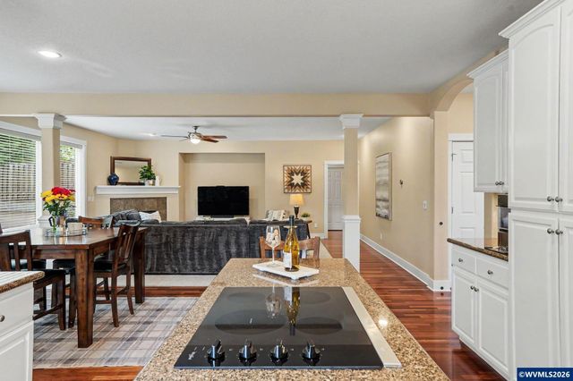645 SW Sandalwood St, Corvallis, OR 97333