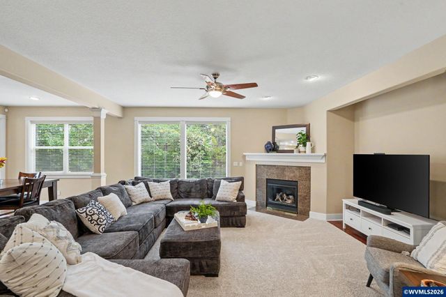 645 SW Sandalwood St, Corvallis, OR 97333