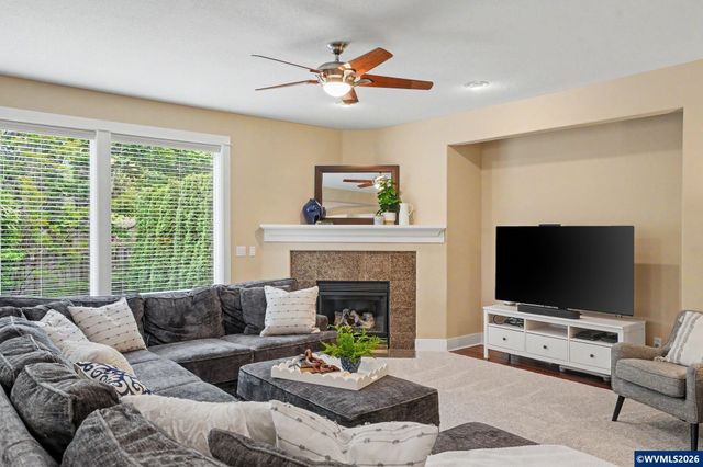 645 SW Sandalwood St, Corvallis, OR 97333