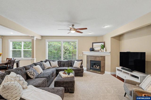 645 SW Sandalwood St, Corvallis, OR 97333