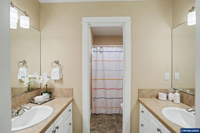 645 SW Sandalwood St, Corvallis, OR 97333