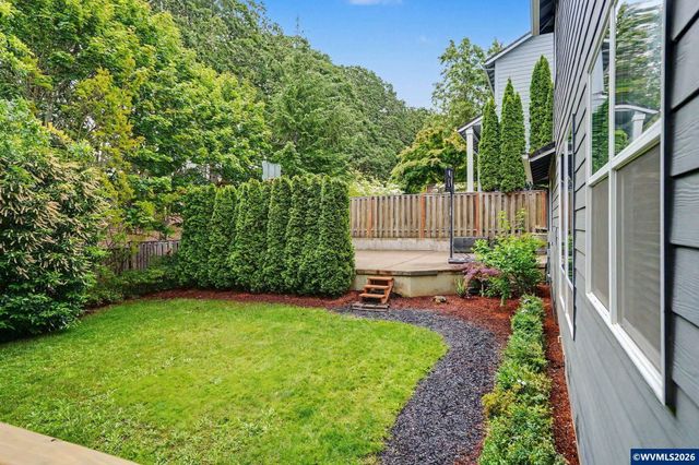 645 SW Sandalwood St, Corvallis, OR 97333