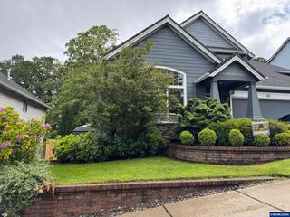 645 SW Sandalwood St, Corvallis, OR 97333
