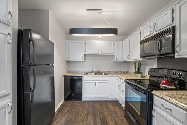 1740 Timber Ridge RD 132, Austin, TX 78741