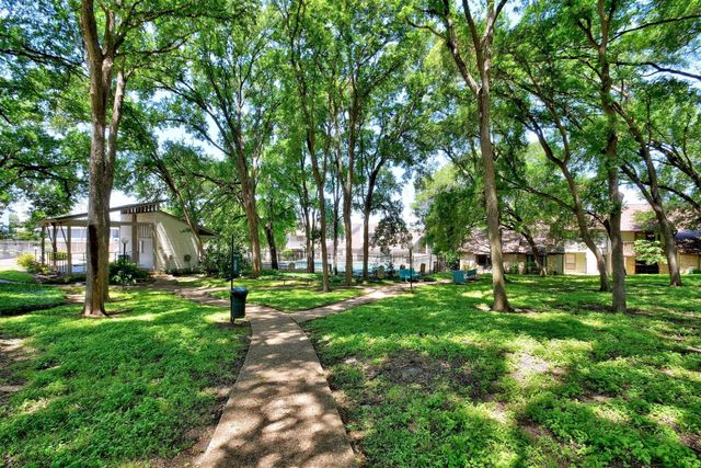 1740 Timber Ridge RD 132, Austin, TX 78741