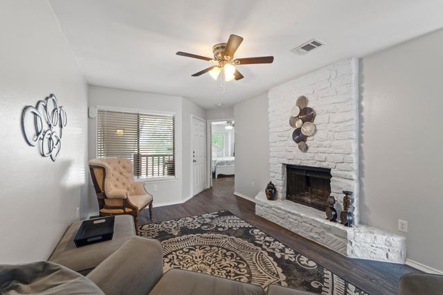 1740 Timber Ridge RD 132, Austin, TX 78741