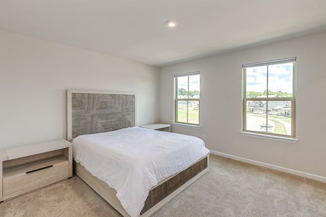 7093 Sky Meadow Dr, College Grove, TN 37046