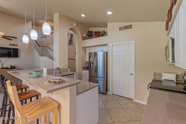 5102 E FELLARS Drive, Scottsdale, AZ 85254