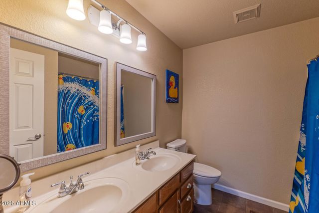 5102 E FELLARS Drive, Scottsdale, AZ 85254