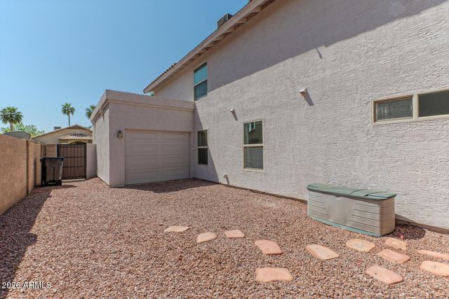 5102 E FELLARS Drive, Scottsdale, AZ 85254